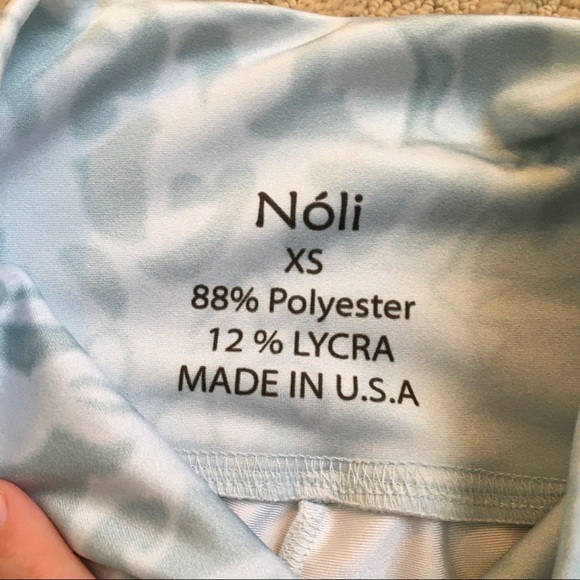 COPY - Capri Yoga Leggings - Picture 5 of 9